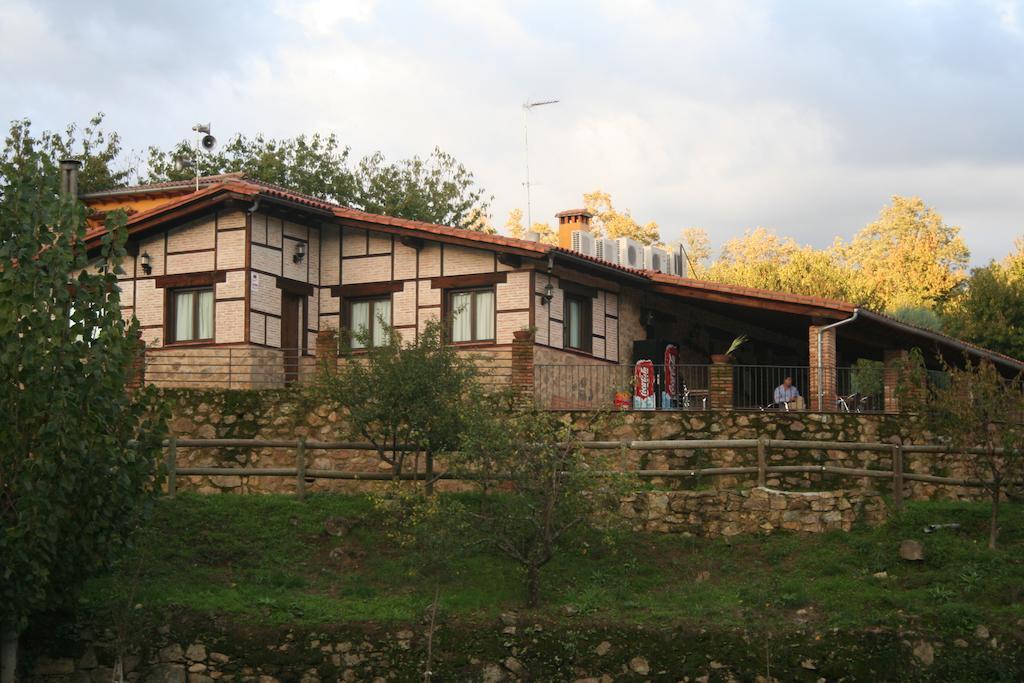 Hostel El Lago, Caceres Jaraiz de la Vera Dış mekan fotoğraf